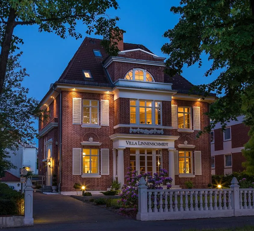 Villa Linnenschmidt Apartments In Zentraler Lage BRE Tyskland